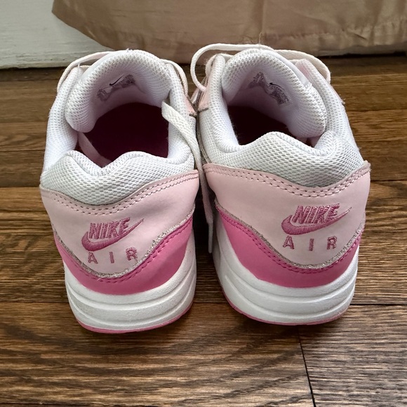 Nike Air Max 1 GS White Pink Foam Playful Pink FZ3559-100 Talla 5.5Y - Picture 4 of 7